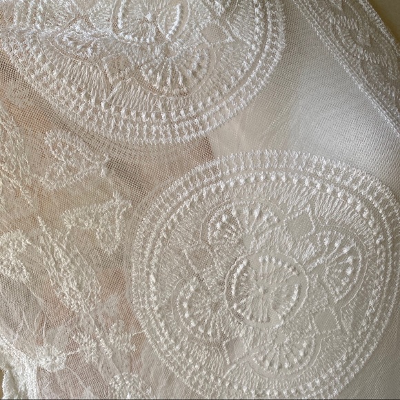 The Sayulita Kaftan Coverup - Picture 6 of 8